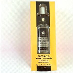 NWT RichRadiance Coconut & Sweet Almond Glow Oil with Vitamin C 1 fl oz